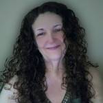 Ellie Pongratz Profile Picture